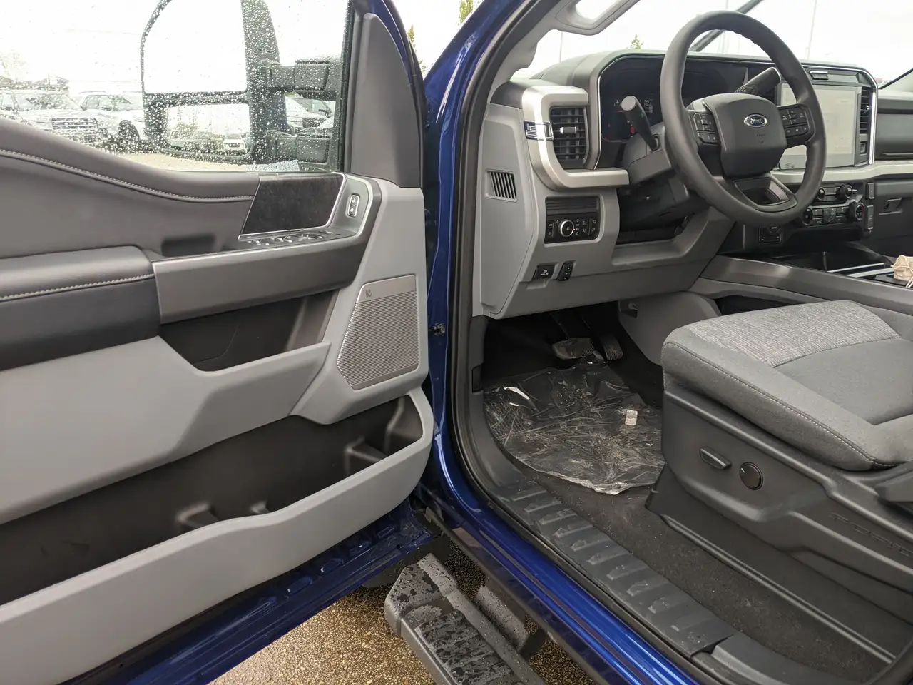 Ford F 350 снимка Ford F 350