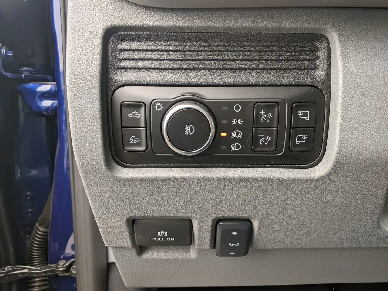 Ford F 350 снимка Ford F 350