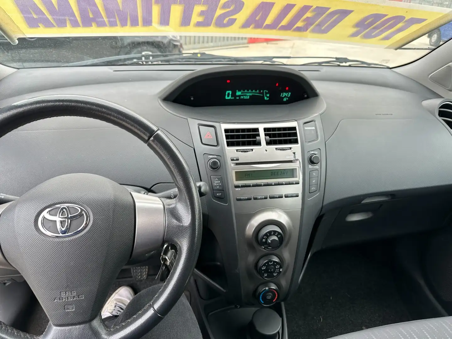 Toyota Yaris 1.4 D-4D 5 porte Schwarz - 2