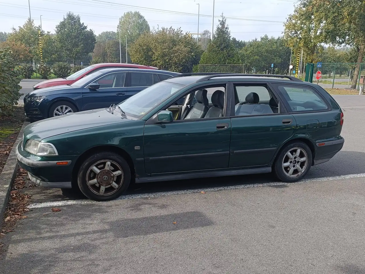 Volvo V40 2.0i 16v, foto 2