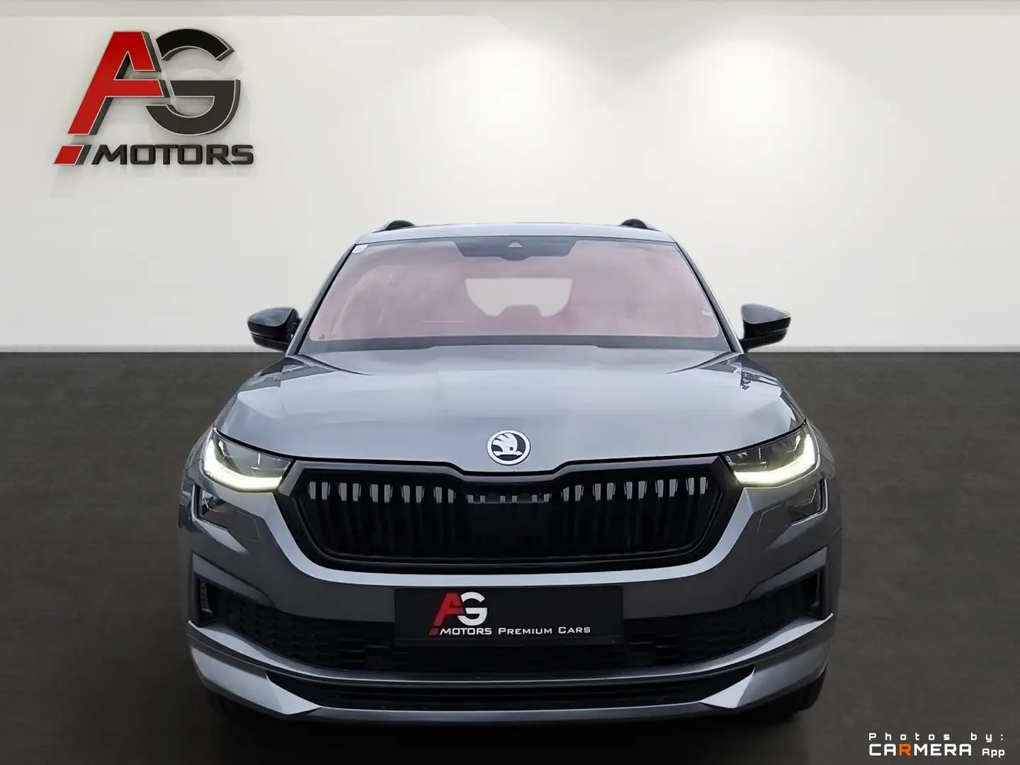 Skoda Kodiaq 2,0 TDI SCR 4x4 Sportline DSG/Virtual Cockpit/LED Grau - 2