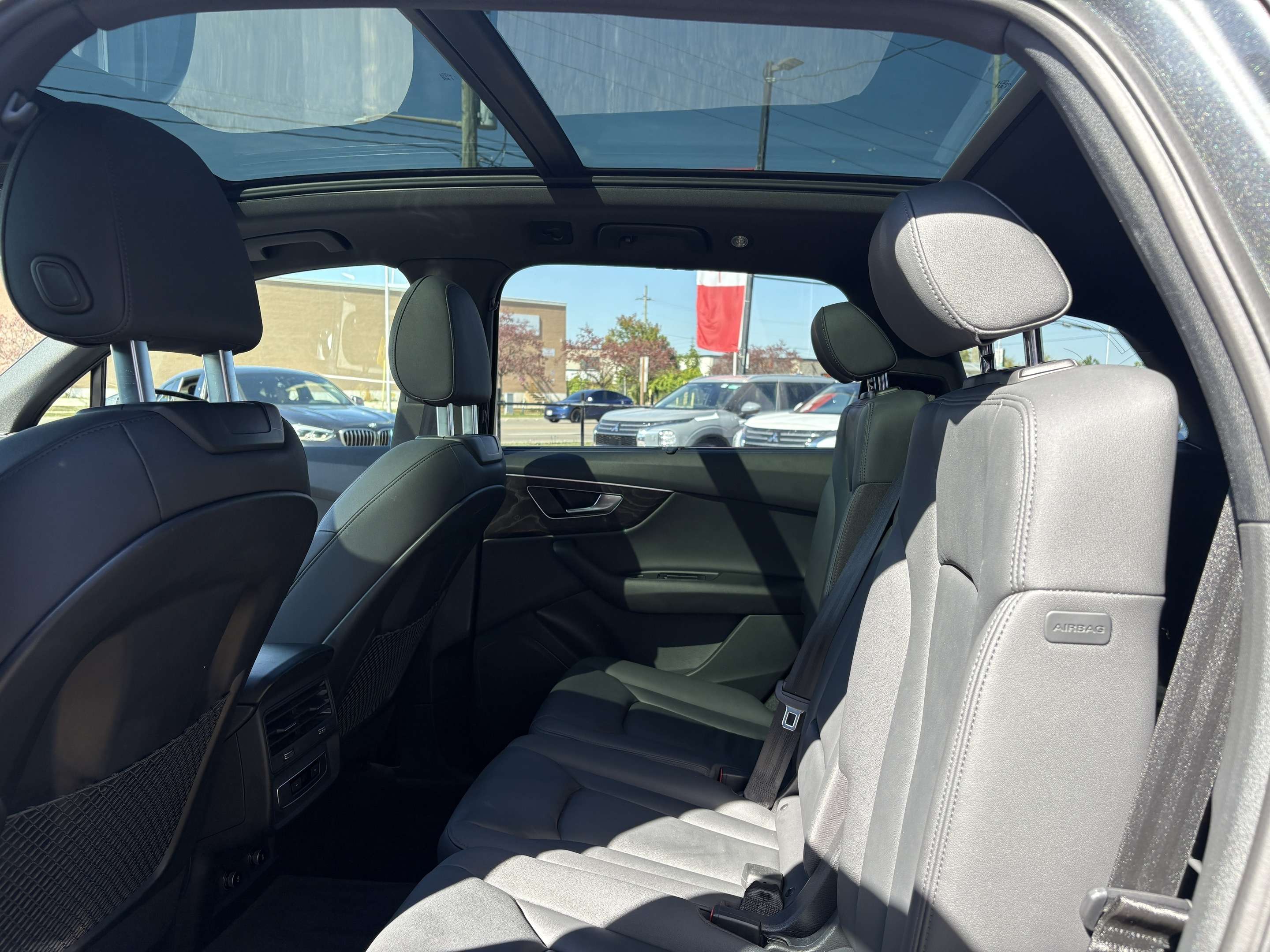 used 2022 Audi Q7 car, priced at $40,950