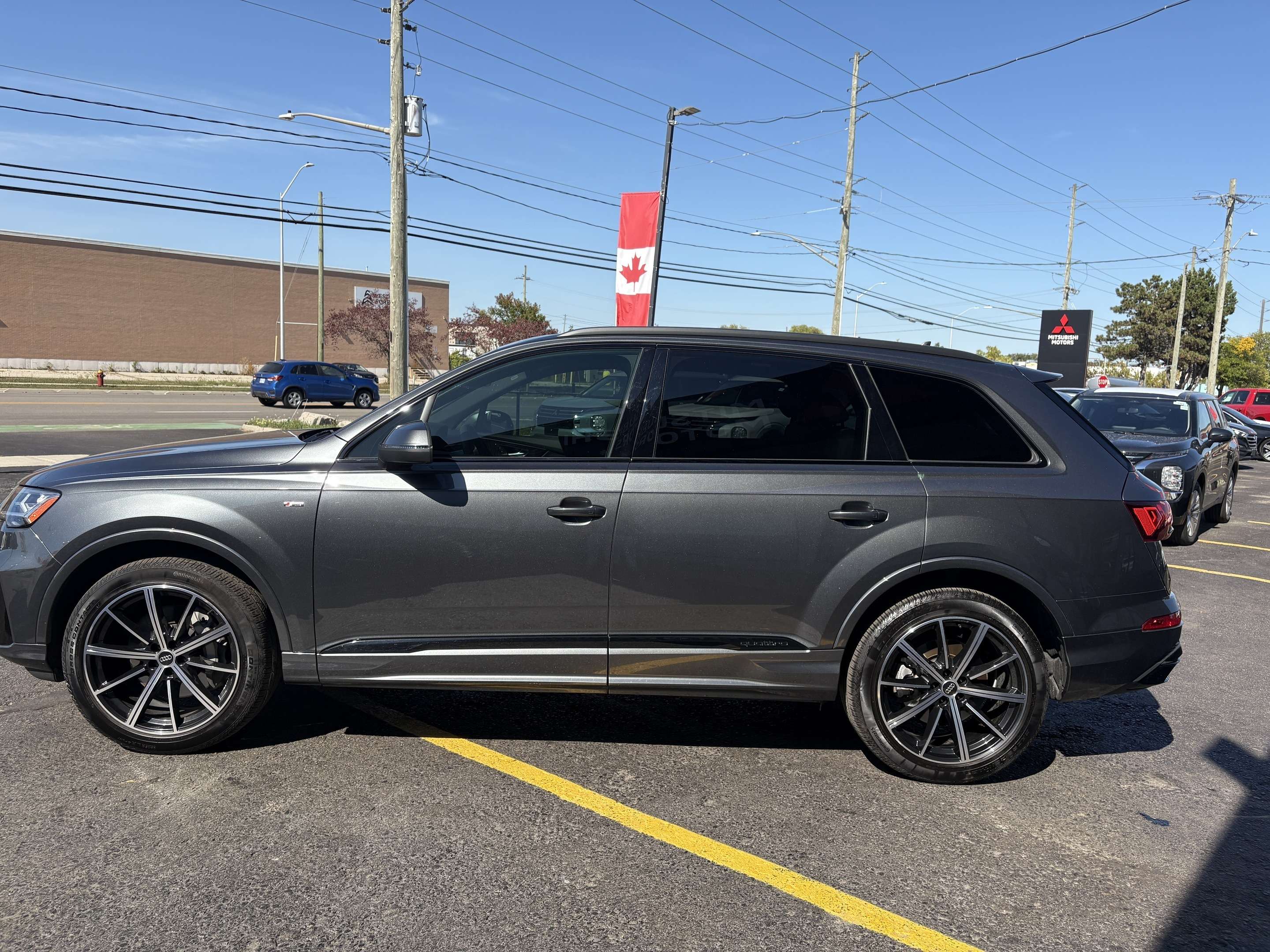 used 2022 Audi Q7 car, priced at $40,950