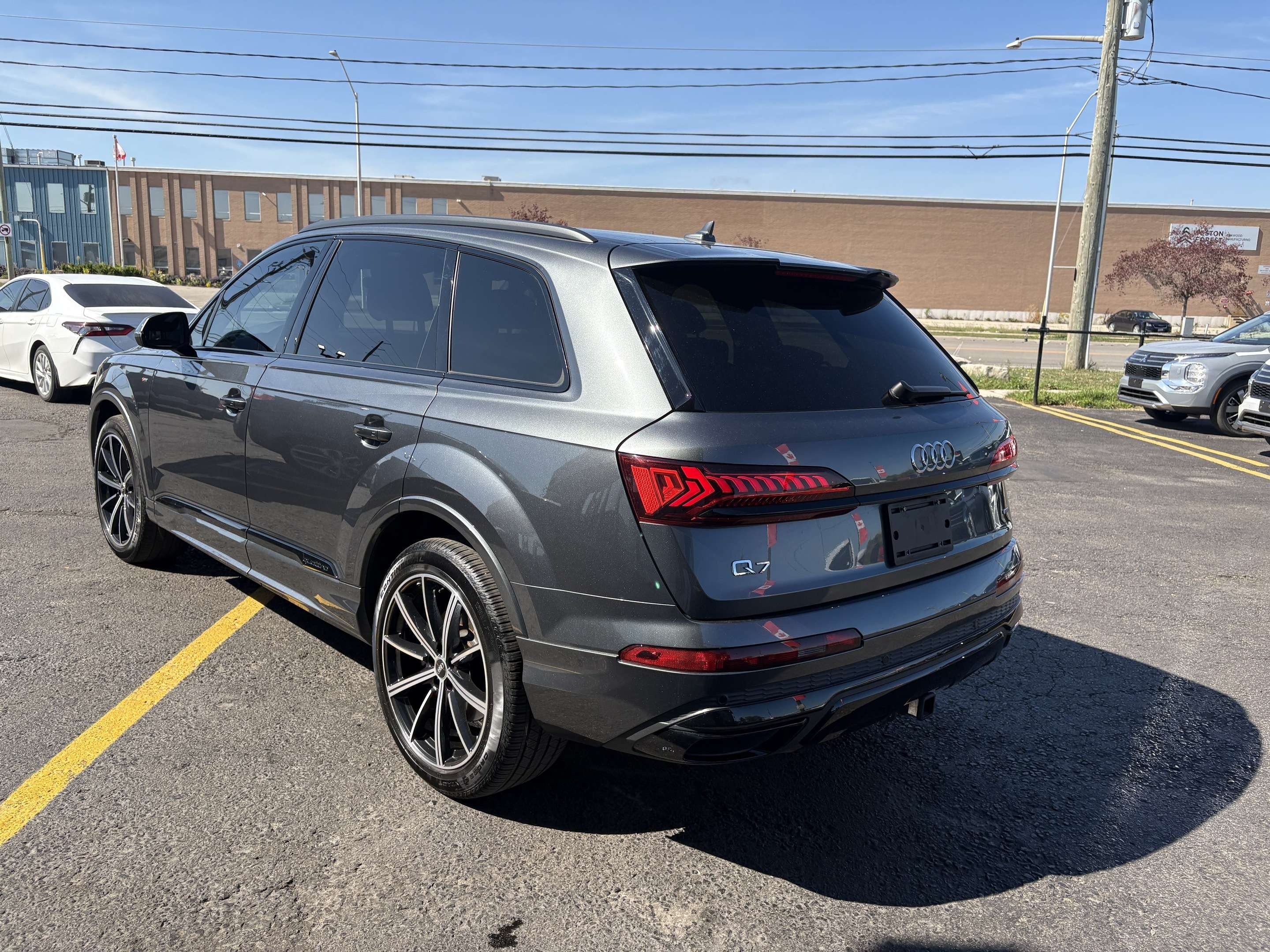 used 2022 Audi Q7 car, priced at $40,950