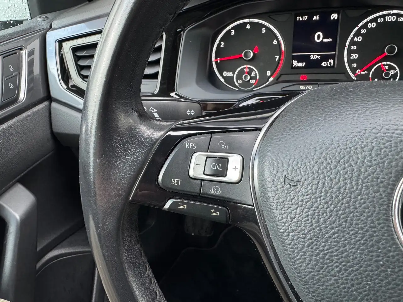 Volkswagen Polo Citadine 5 portes — photo 14
