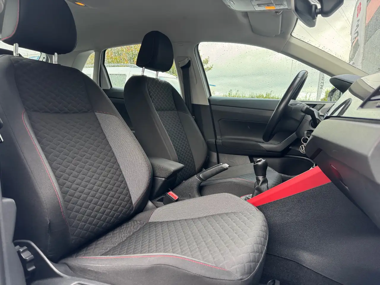 Volkswagen Polo Citadine 5 portes — photo 10