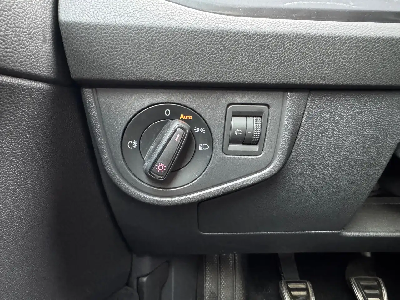 Volkswagen Polo Citadine 5 portes — photo 25