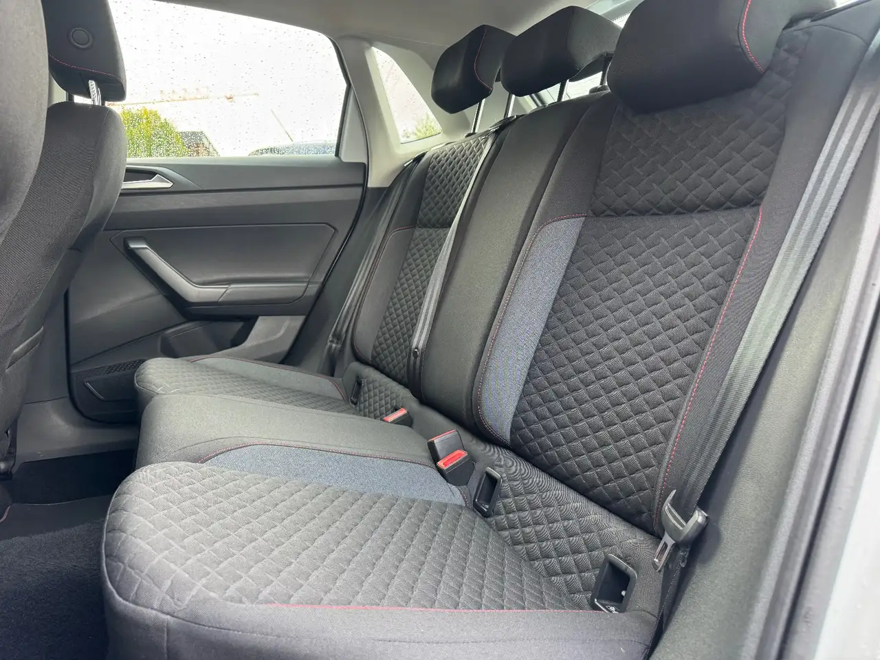Volkswagen Polo Citadine 5 portes — photo 11