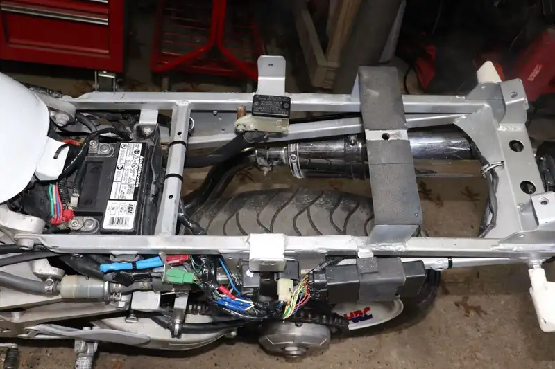 Honda VFR 750 - foto 7