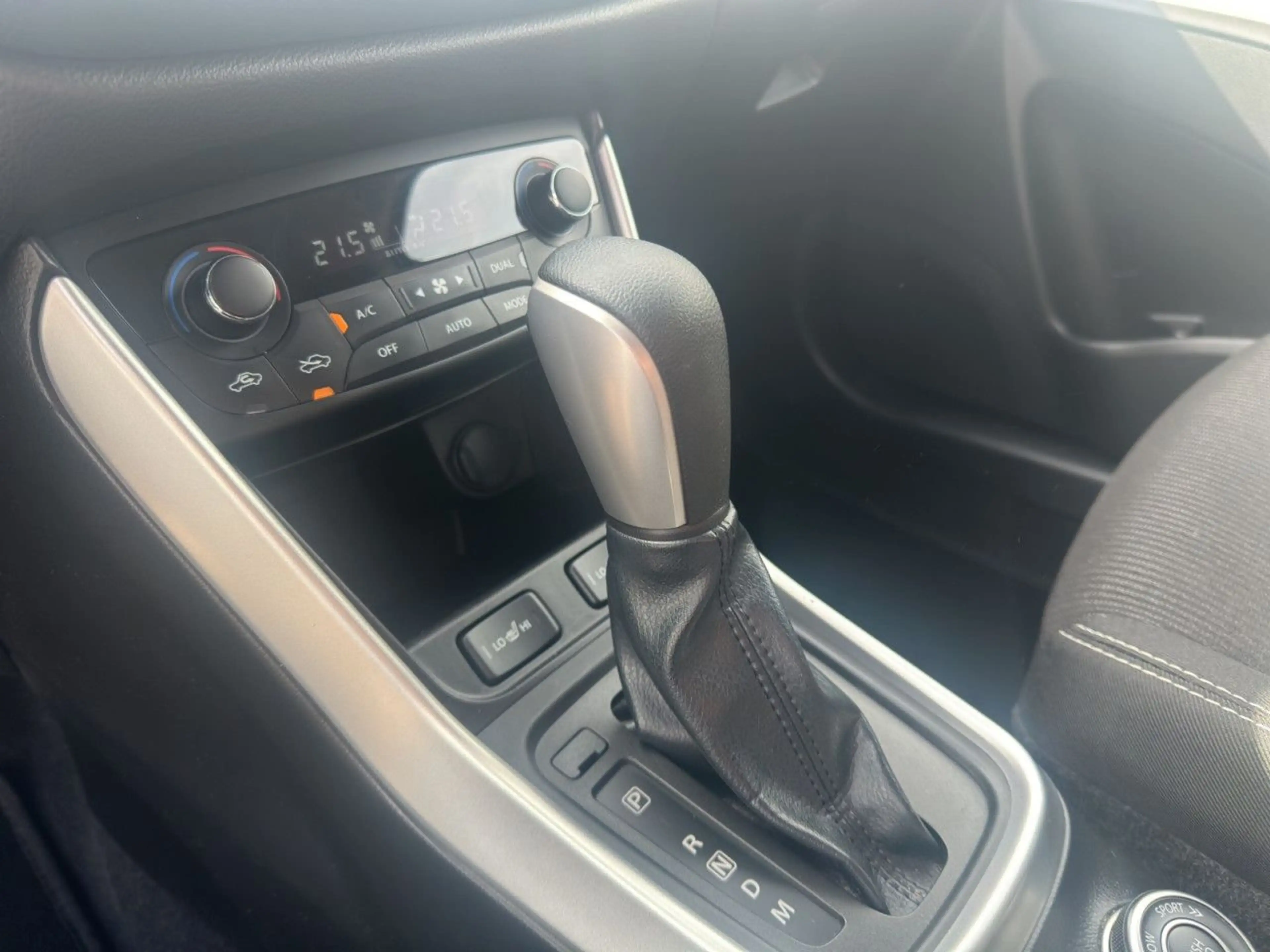 Suzuki SX4 S-Cross 1.4 Allgrip Comfort Automatik Navi LED — photo 15