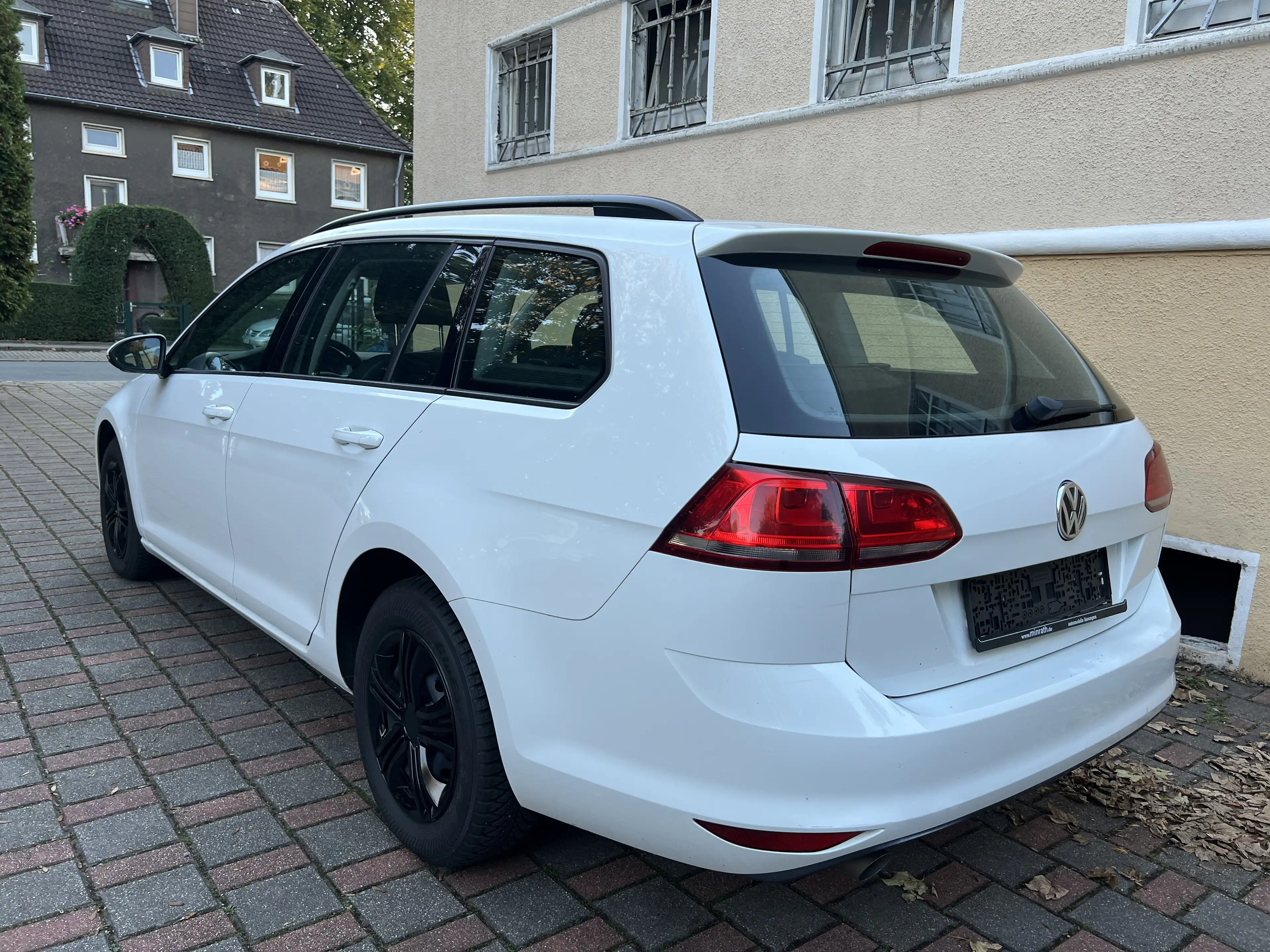 Volkswagen Golf Variant Trendline BMT SHZ TEMPOMAT KLIMA ALLWETTER TÜV NEU — photo 5