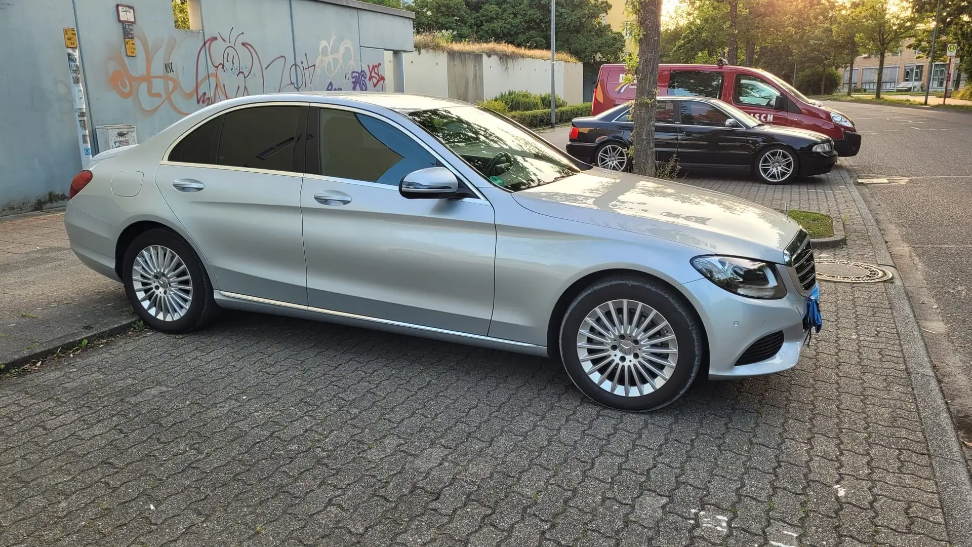 Mercedes-Benz C 180 Exclusive, Exclusive - Top gepflegt! Silber - 1