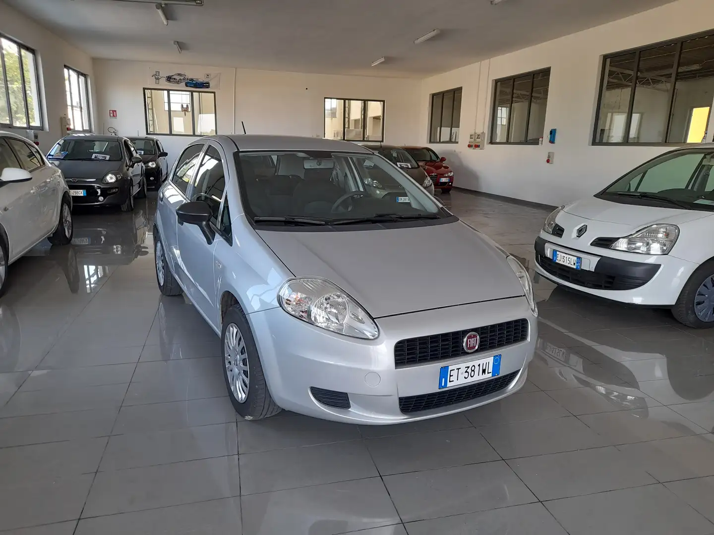Fiat Punto Grande Punto III  5p 1.2 Plateado - 1