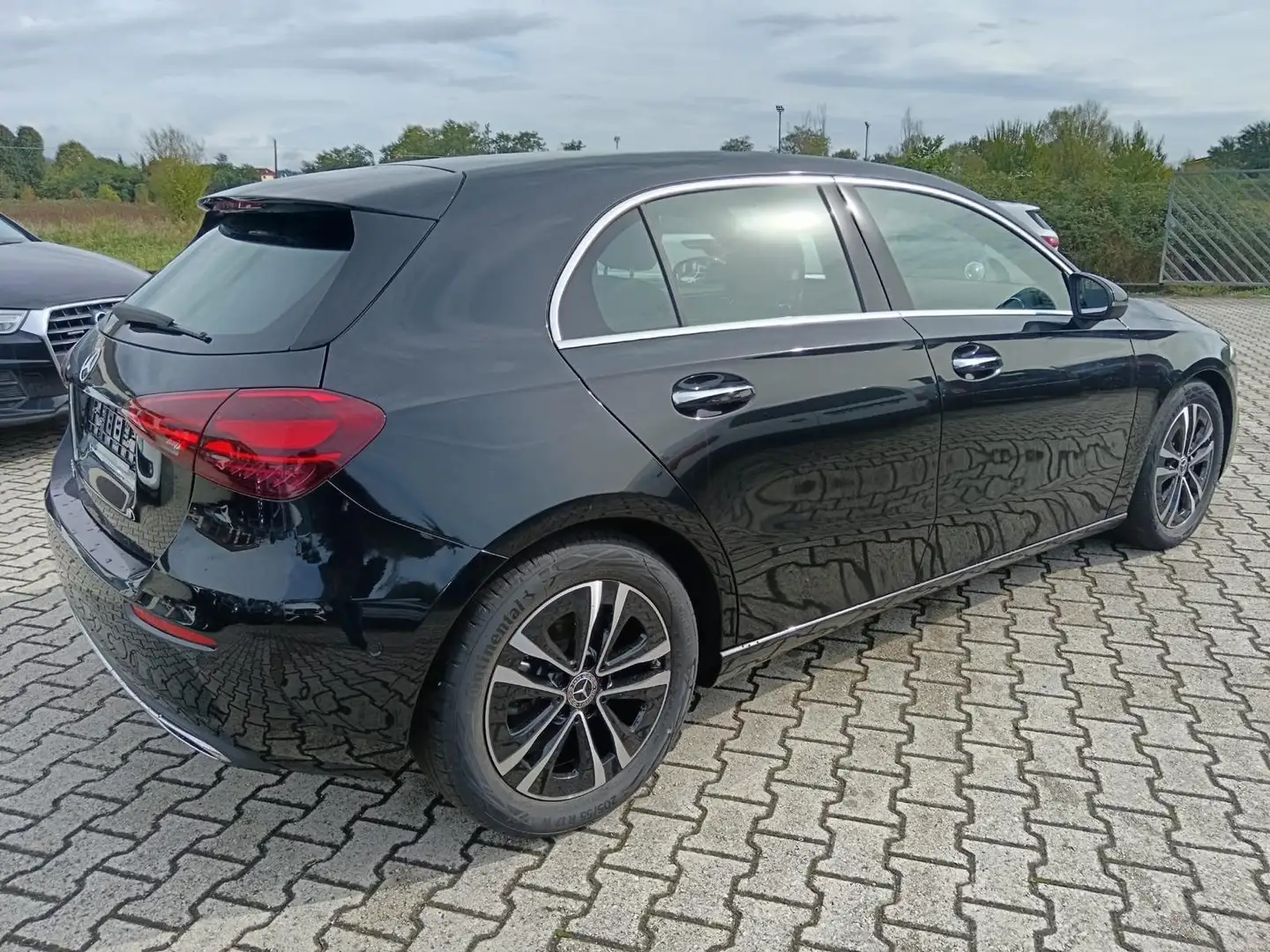Mercedes-Benz A 200 D VARI COLORI E ALLESTIMENTI DISPONIBILI Nero - 1