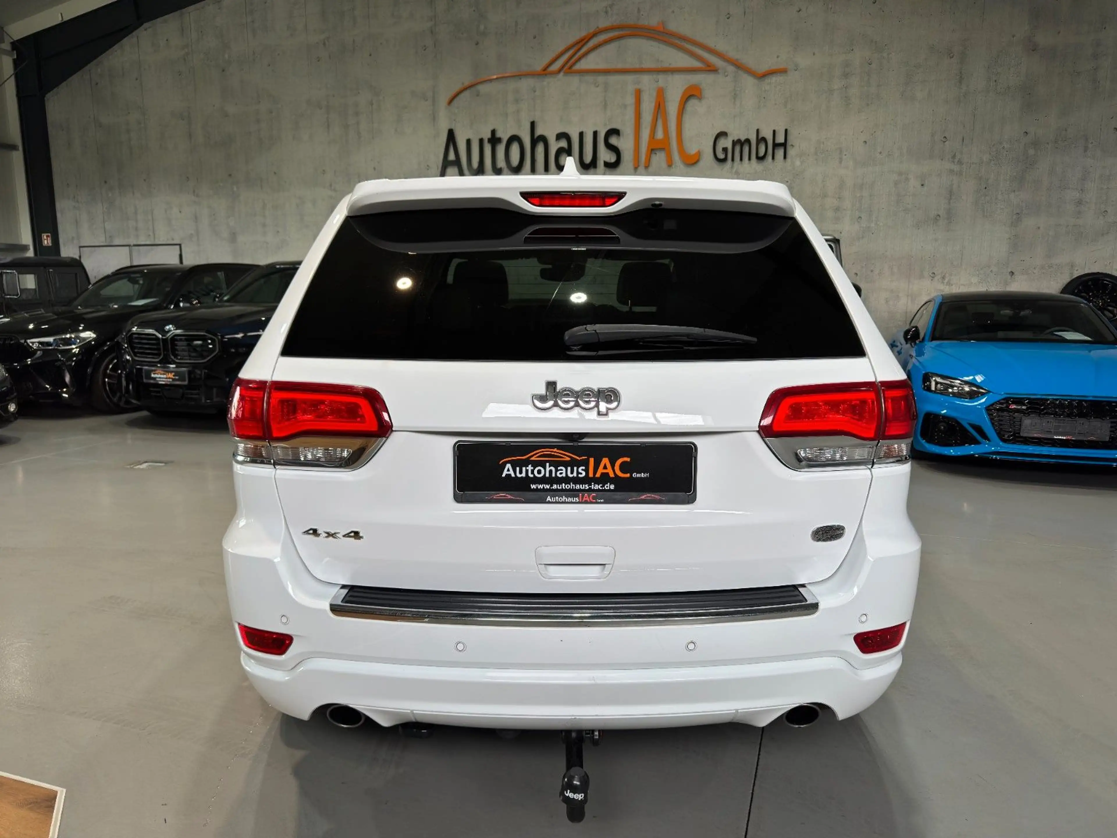 Jeep Grand Cherokee Grand/Cherokee/3.0/CRD/Overland/PANO/LED/AHK/NAV — photo 4