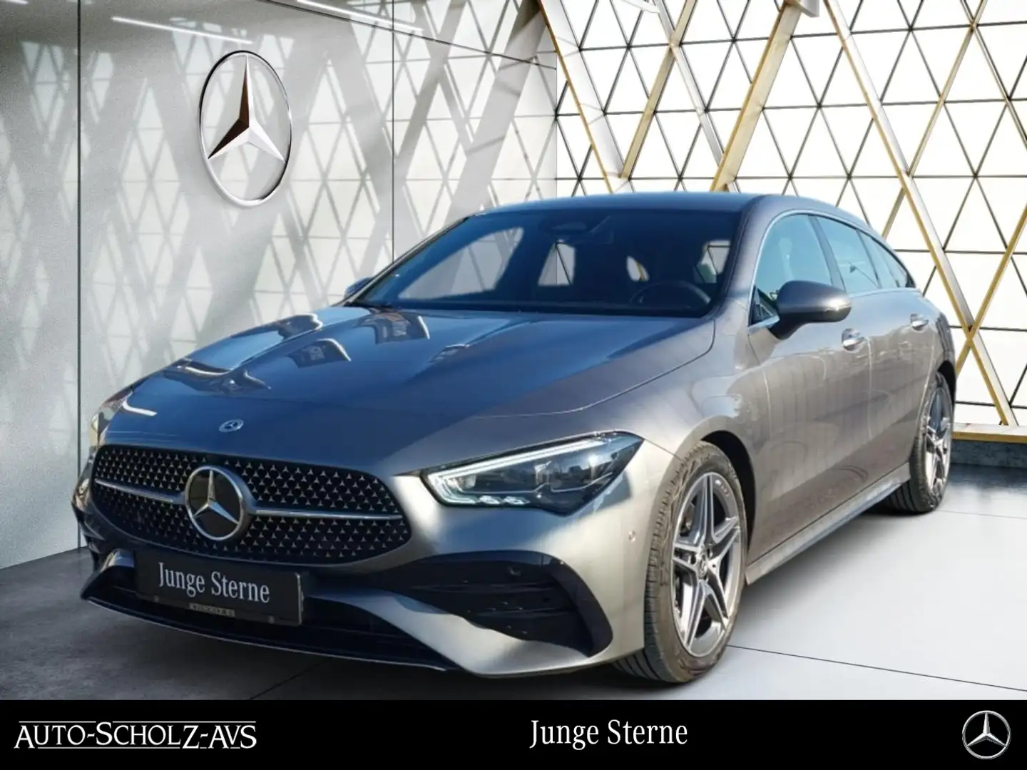 Mercedes-Benz CLA 200 d Shooting Brake AMG Distro*EasyPack*AHK Grau - 1
