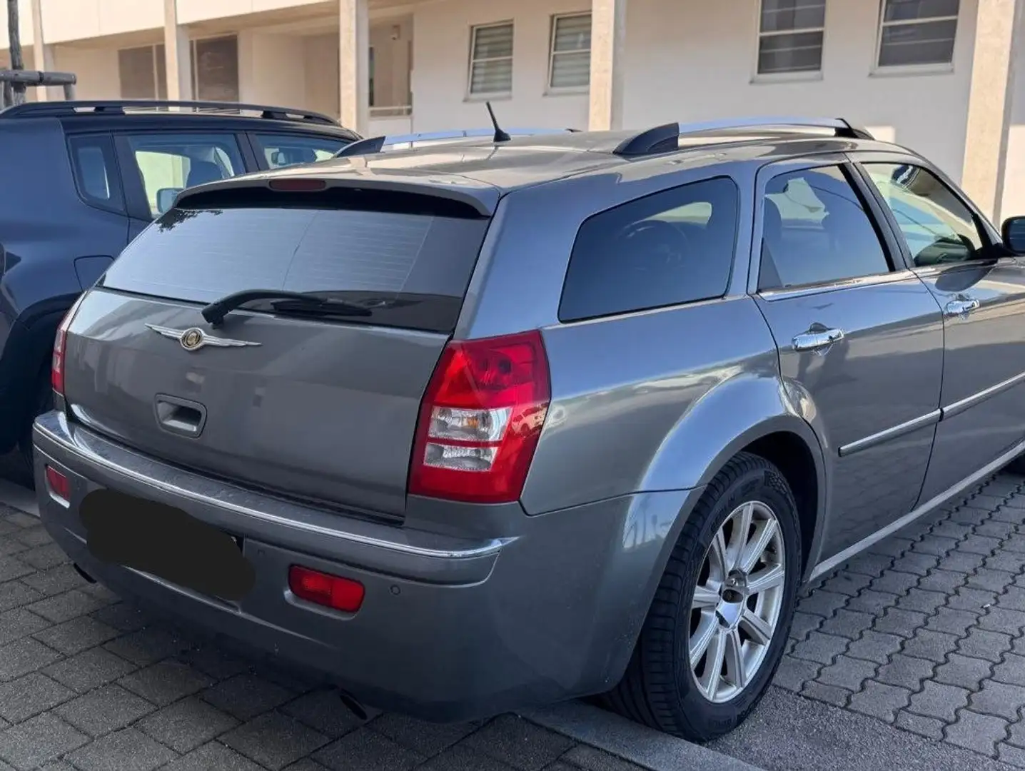 Chrysler 300C 300 C 3,0 V6 CRD Executive Aut. Executive Grau - 2