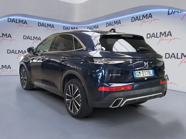 DS Automobiles DS 7 Crossback view 3