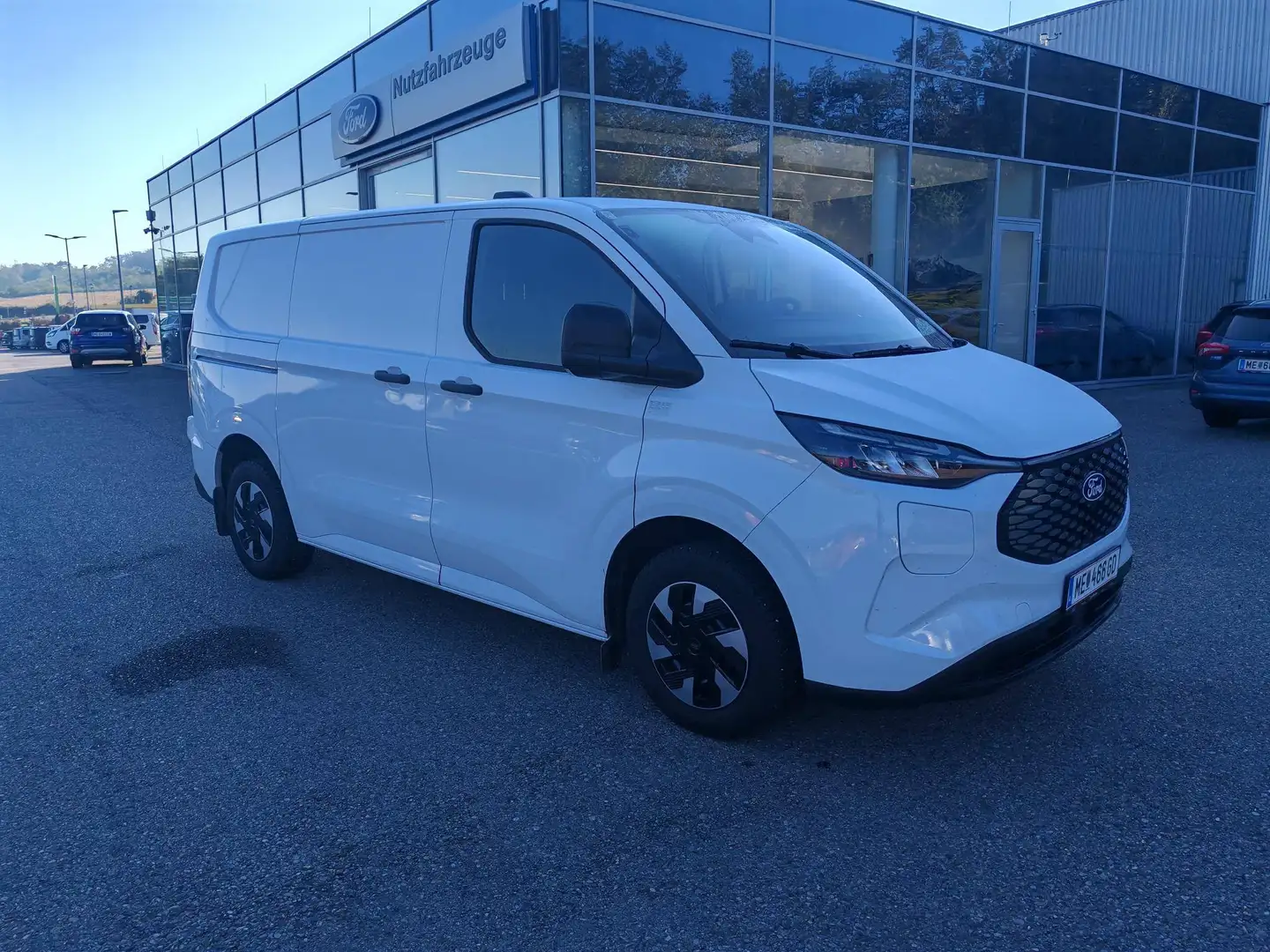 Ford Transit Custom Trend Weiß - 2