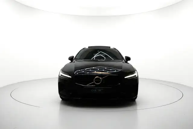 Volvo V60 view 2