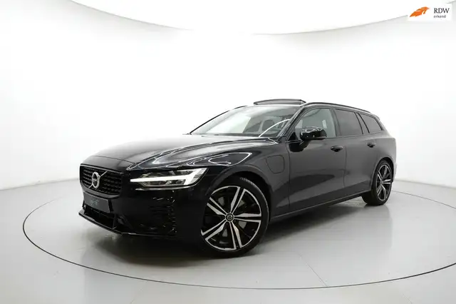 Volvo V60 main image