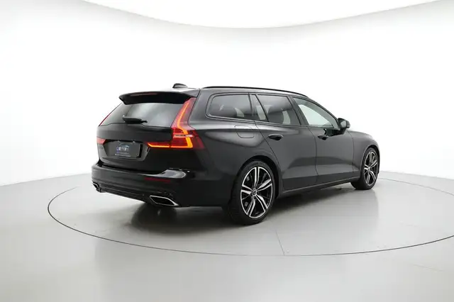 Volvo V60 view 6