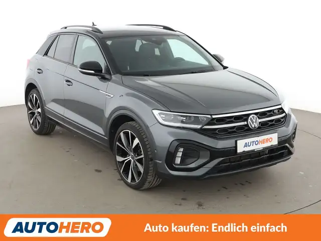 Volkswagen T-Roc view 8