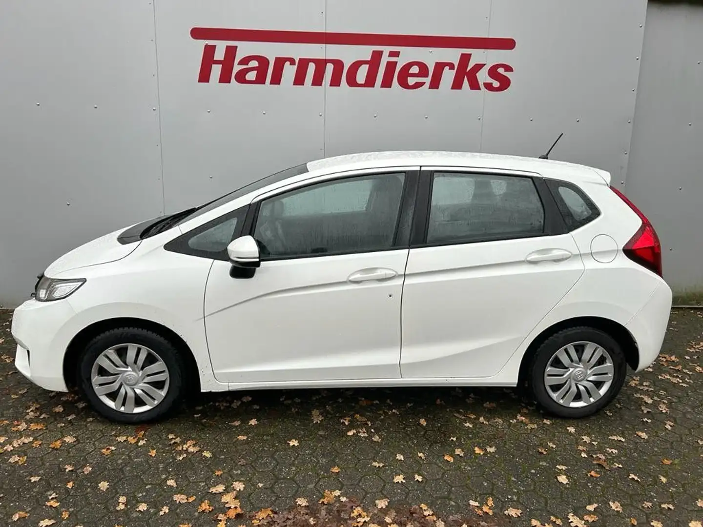 Honda Jazz 1.3 i-VTEC Trend bijela - 2