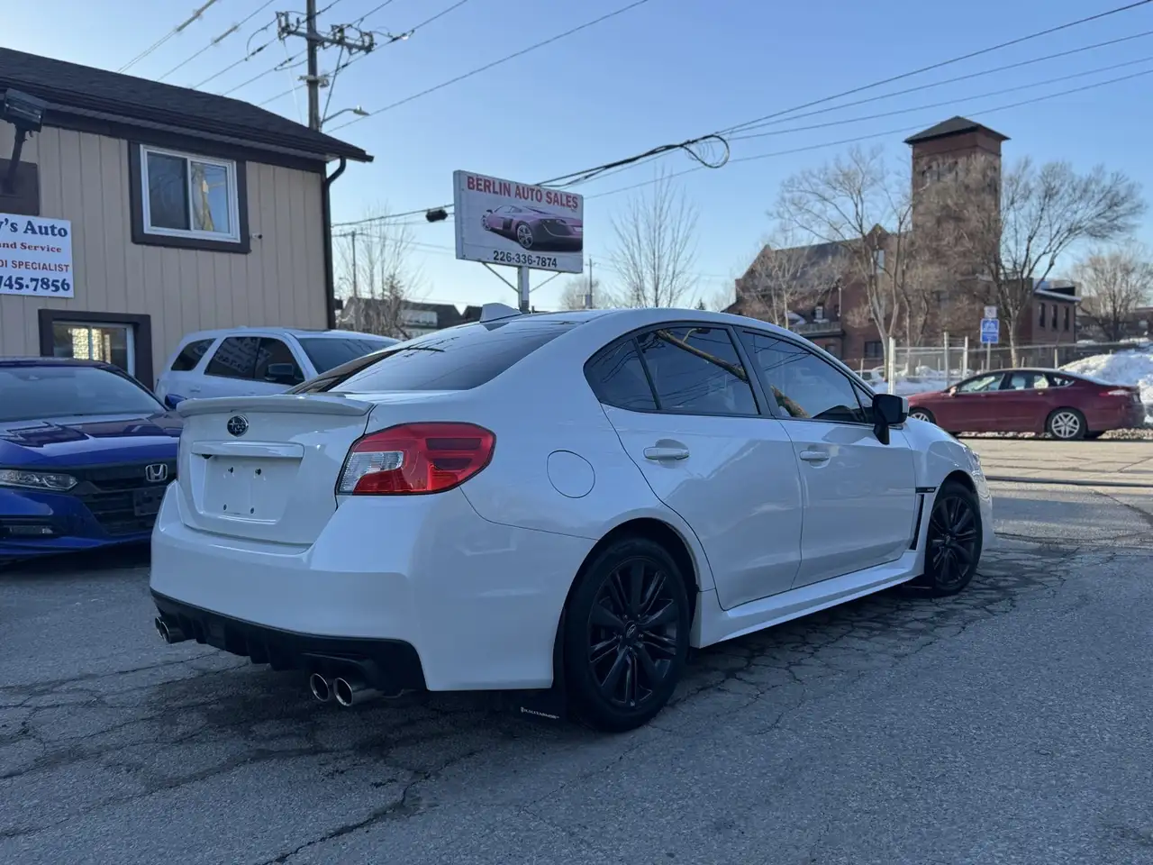 Subaru WRX снимка Subaru WRX