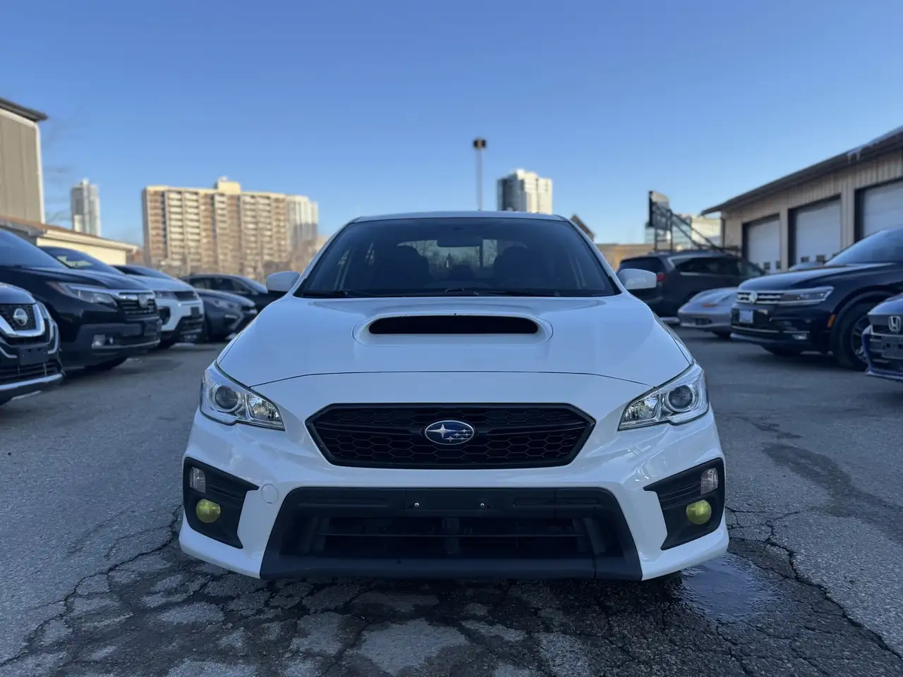 Subaru WRX снимка Subaru WRX