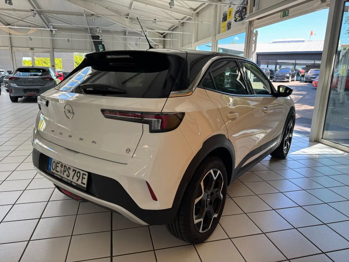 Opel Mokka e Ultimate Matrix-LED+Navi+Kamera Weiß - 2