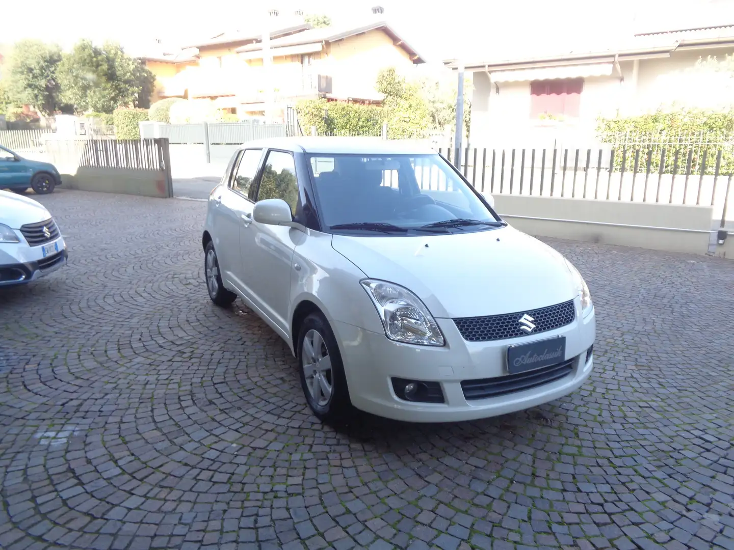 Suzuki Swift Swift 5p 1.3 16v GL+ 4X4 (IDONEA X NEO PATENTATI) Blanco - 1