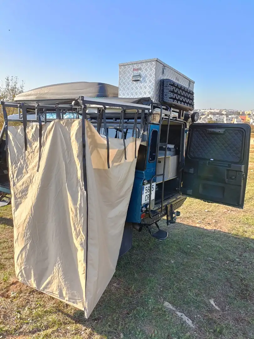 Land Rover Defender Defender 110Td5 Doble Cabina Caja E Azul - 2