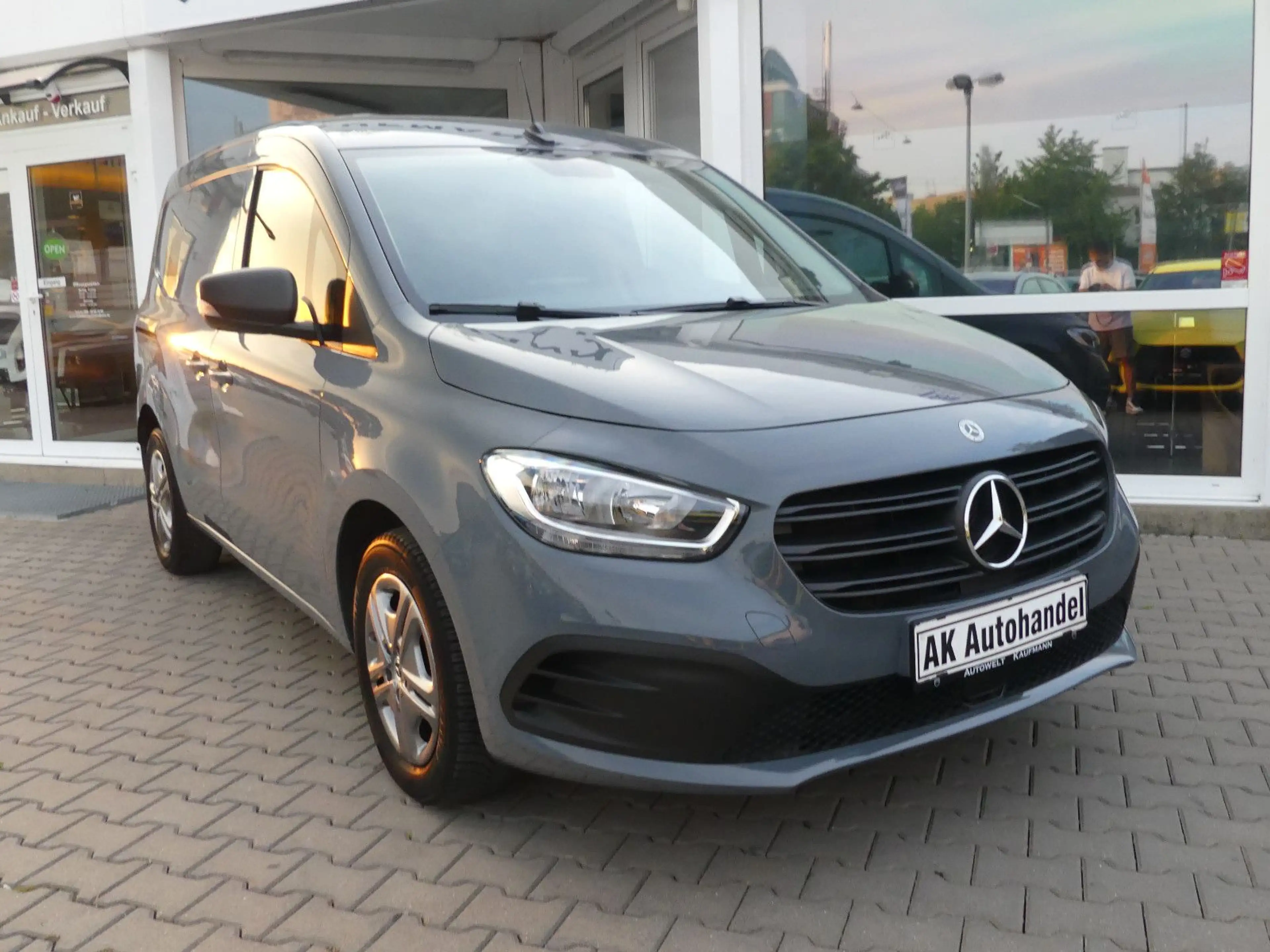 Mercedes-Benz Citan Kasten 112 CDI Aut. PRO MBUX Navi 1. Hand — photo 3