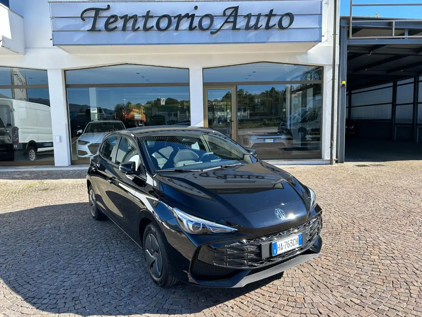 MG MG3 1.5 Standard km 0 Negro - 1