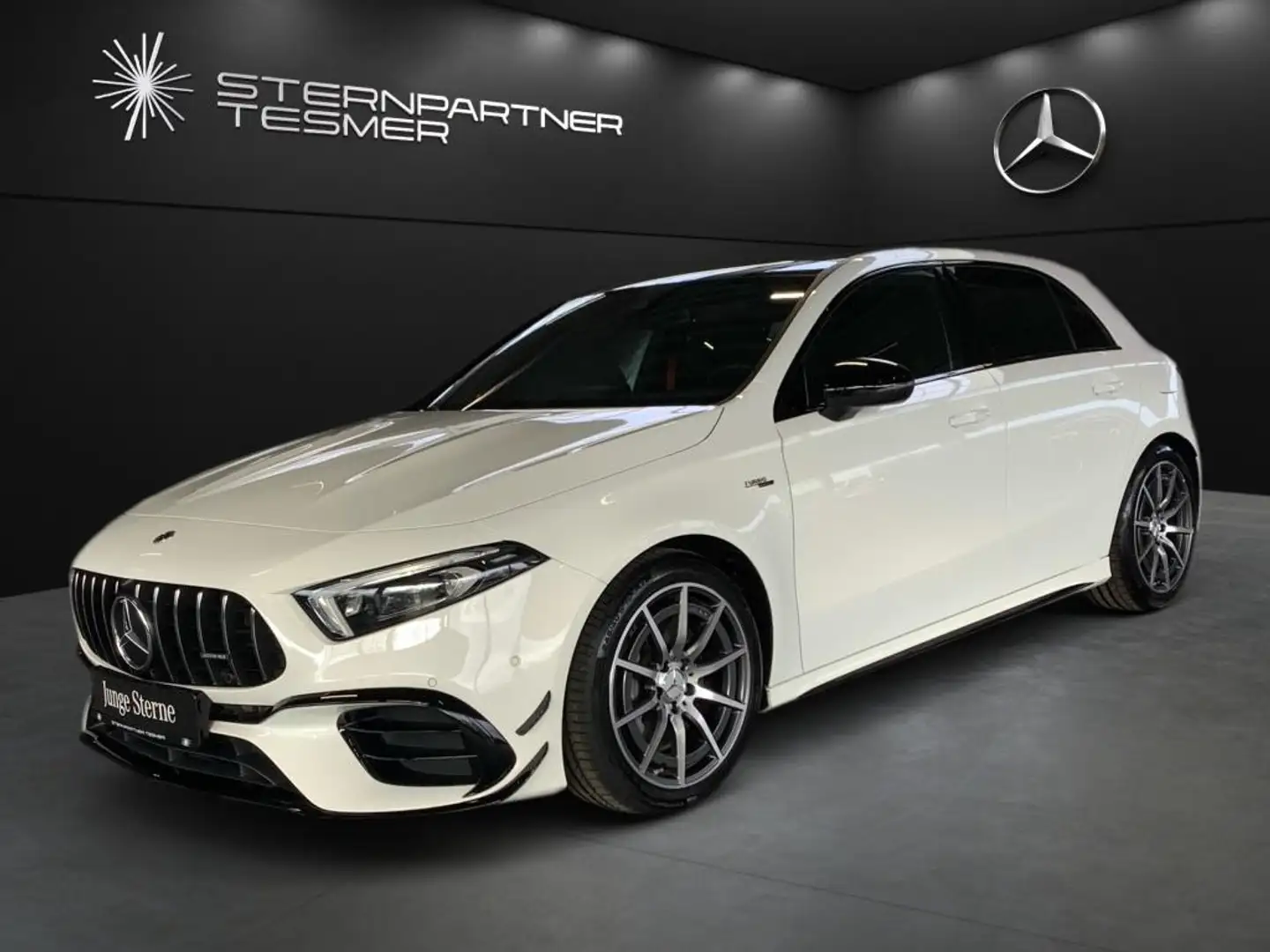 Mercedes-Benz A 45 AMG AMG A 45 4M+   Night +Panorama+Aerodynamik-Paket Blanc - 1