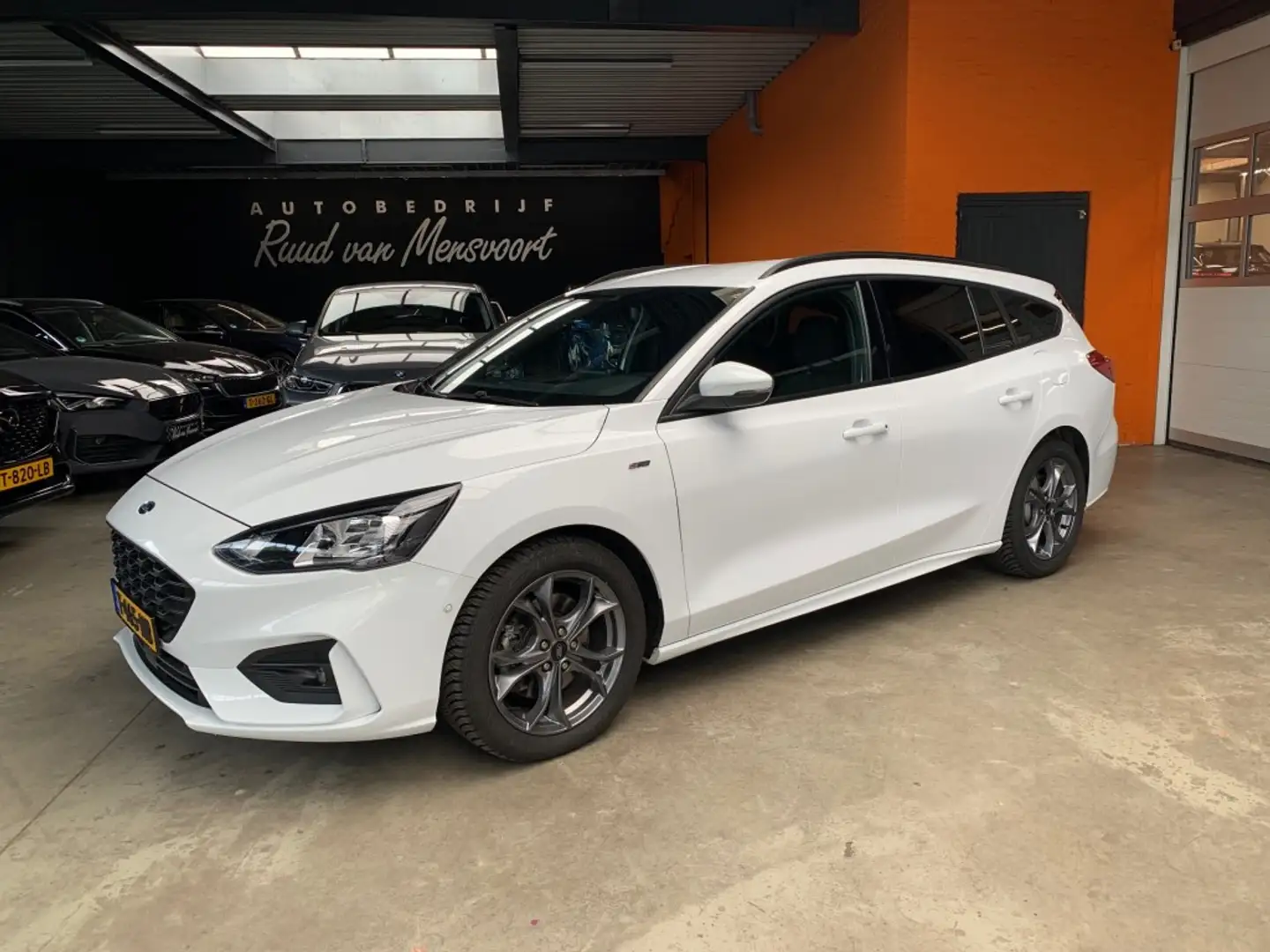 Ford Focus 1.0 ECOB. 125pk ST-Line / Navi / Camera Wit - 1