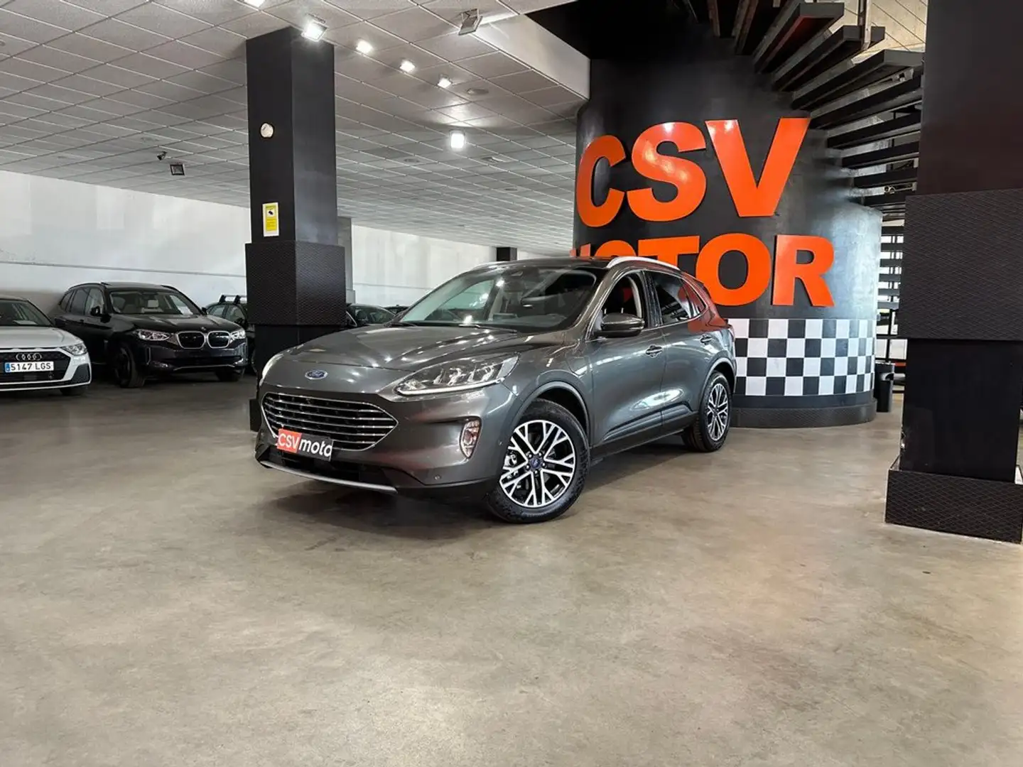 Ford Kuga 2.5 Duratec PHEV Titanium 4x2 Gris - 2