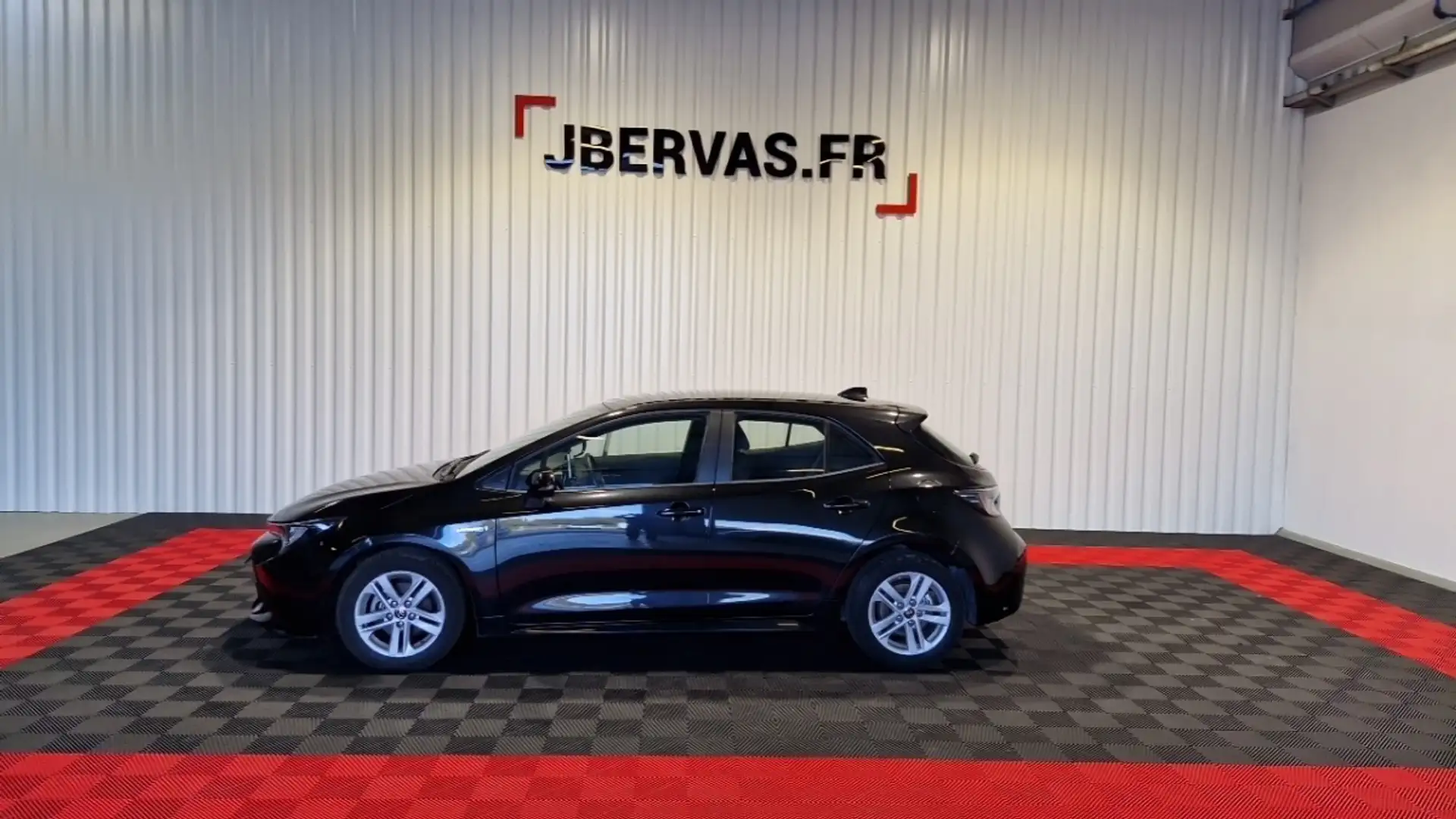 Toyota Corolla PRO HYBRIDE 122H DYNAMIC BUSINESS Noir - 1