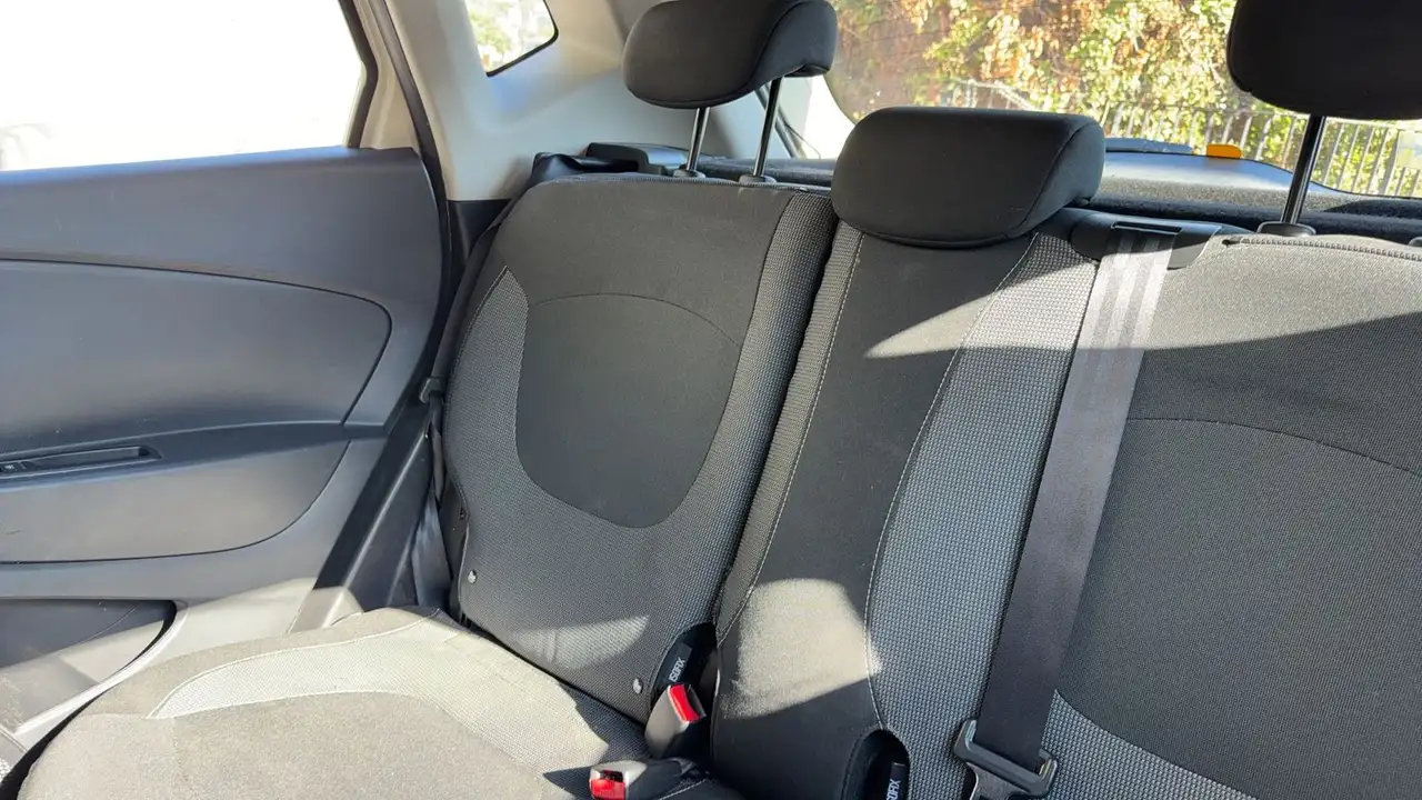 Renault Captur — photo 9