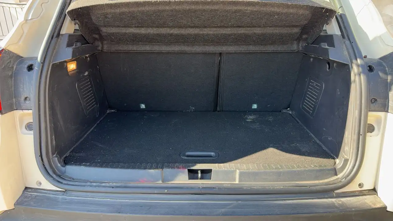 Renault Captur — photo 14