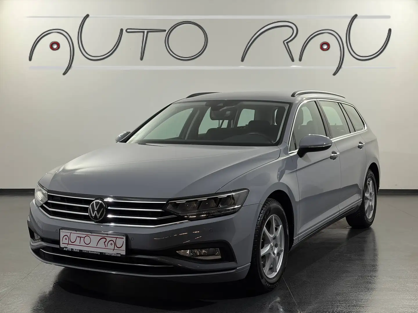 Volkswagen Passat Variant 2.0 TDI SCR Business *LED*ACC*NAVI*RFK* Grau - 1