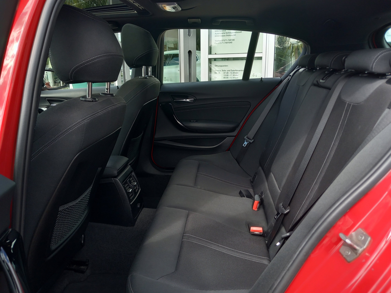 BMW 118 d xDrive Edition Sport Line Shadow GSD Navi LED — photo 12