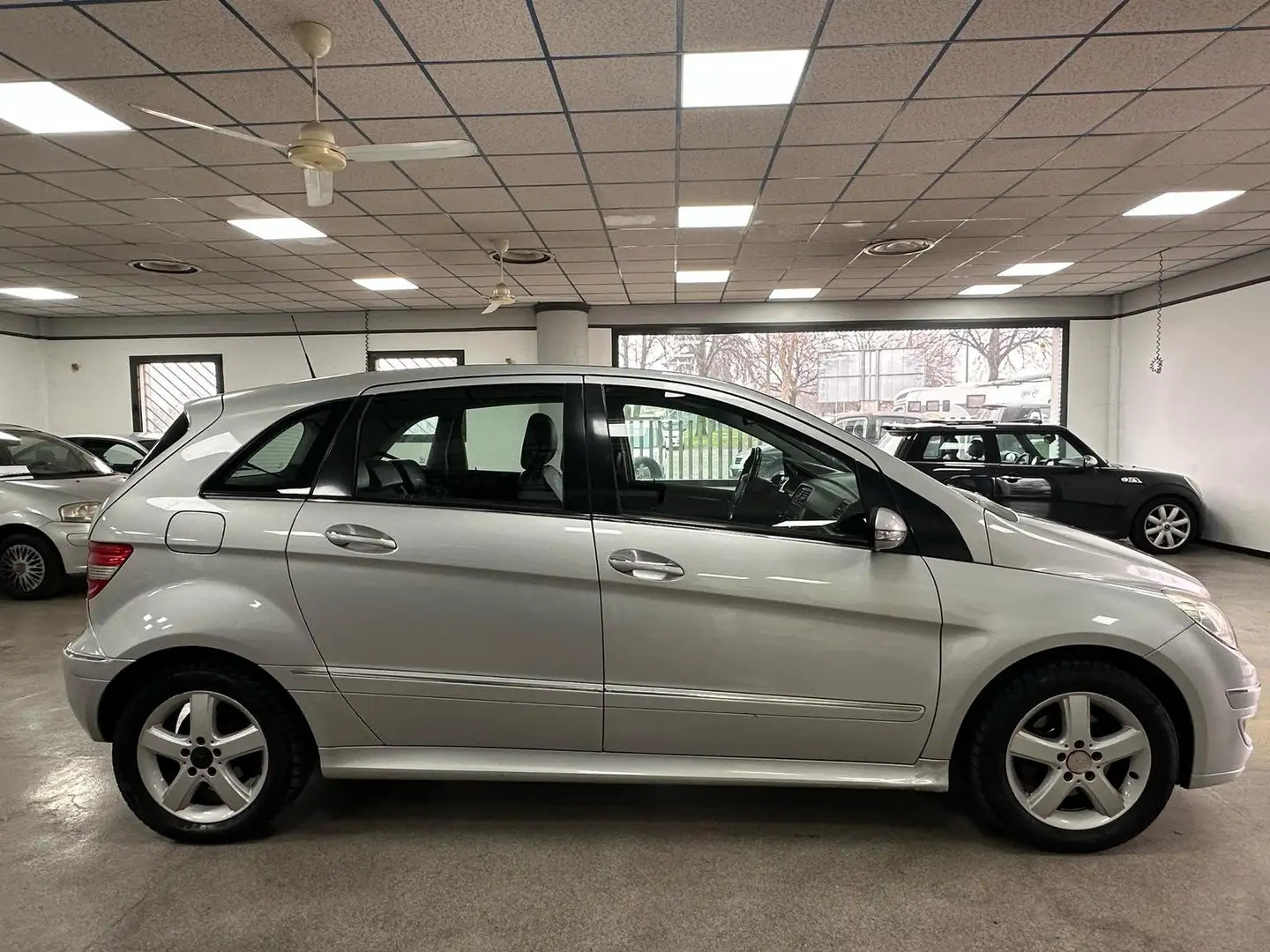 Mercedes-Benz B 200 B 200 cdi Chrome Argento - 2