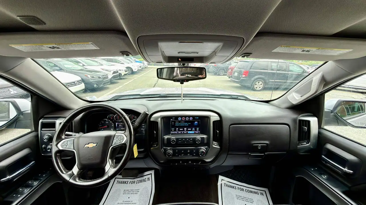 Chevrolet Silverado 1500 снимка Chevrolet Silverado 1500