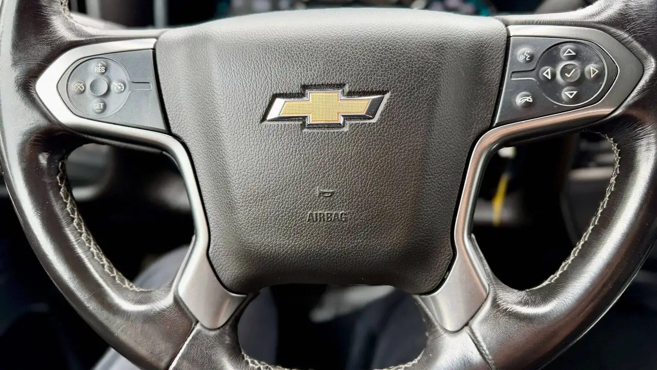 Chevrolet Silverado 1500 снимка Chevrolet Silverado 1500