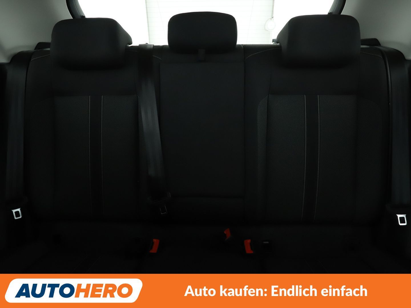 Volkswagen T-Roc 1.5 TSI ACT Life Aut.*LED*ACC*PLA*PDC* — photo 15