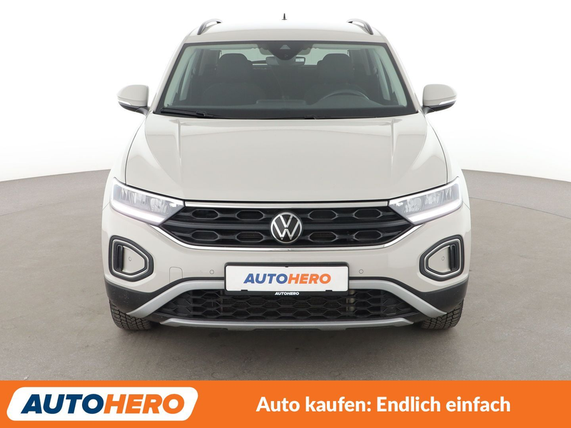 Volkswagen T-Roc 1.5 TSI ACT Life Aut.*LED*ACC*PLA*PDC* — photo 9