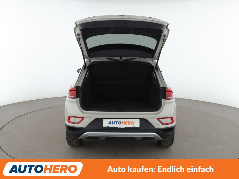 Volkswagen T-Roc 1.5 TSI ACT Life Aut.*LED*ACC*PLA*PDC* — photo 16