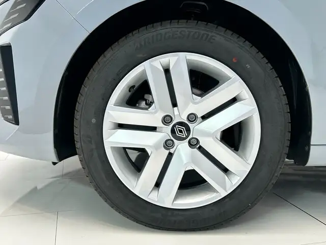 Renault Clio view 10